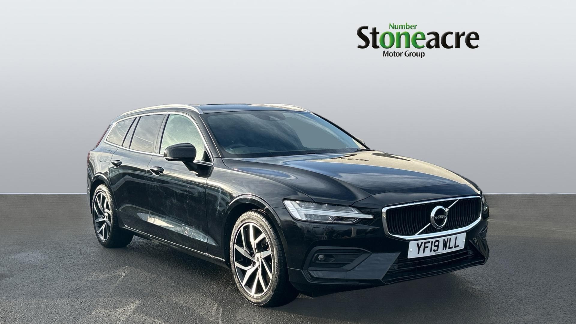 Volvo V60 Image 1