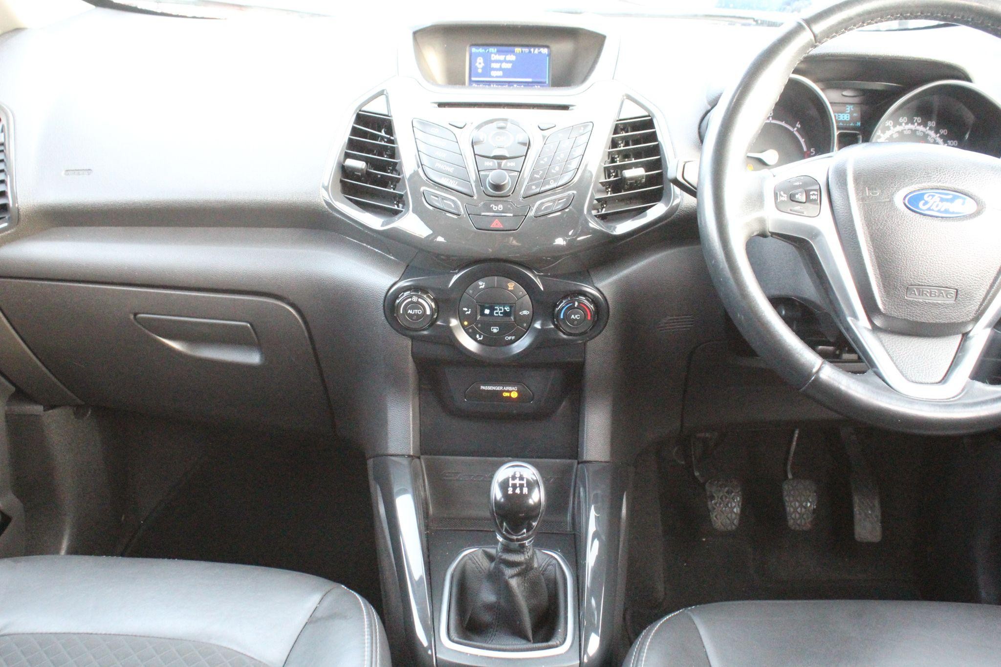 Ford EcoSport Image 18