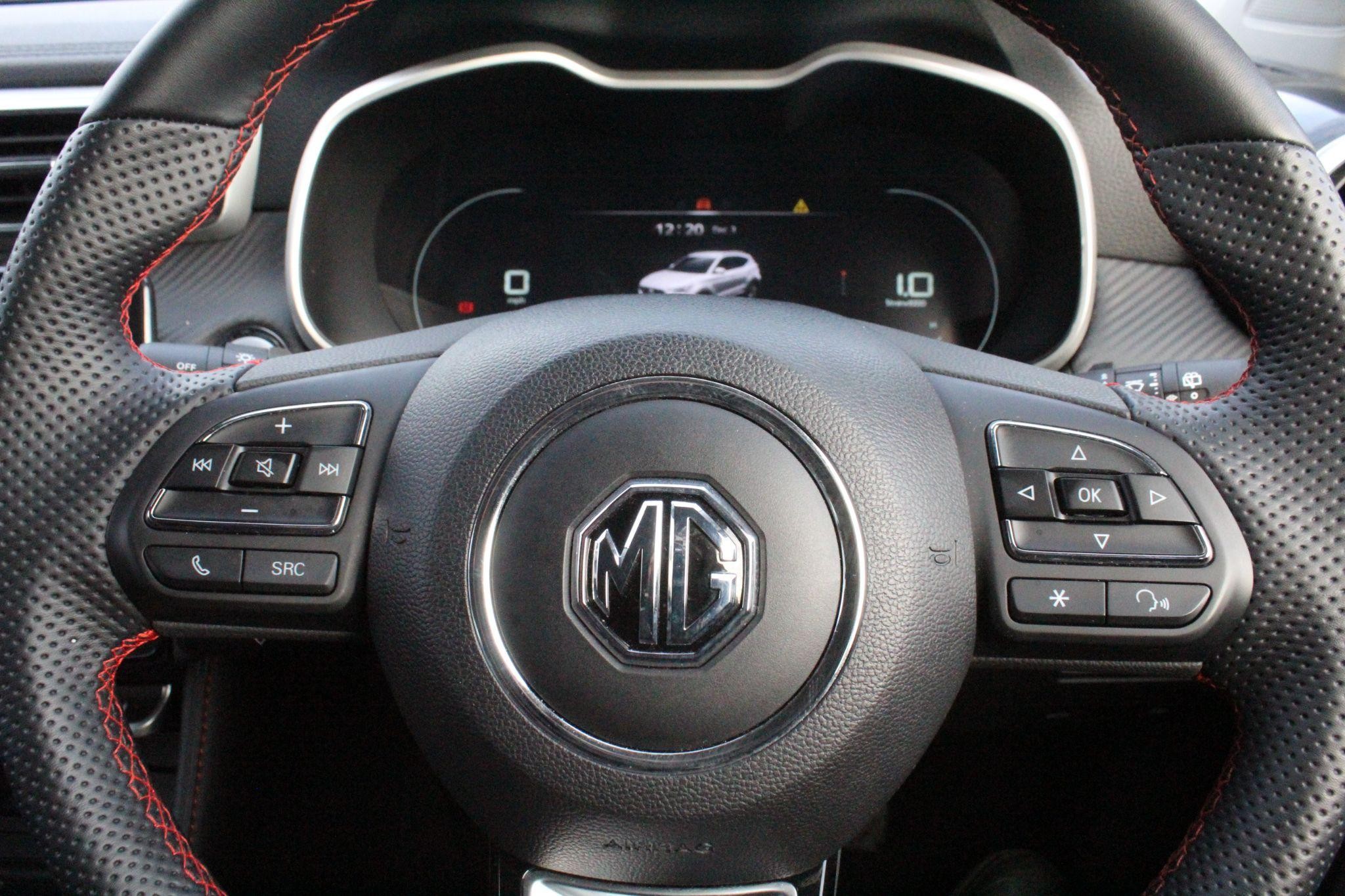 MG ZS Image 16