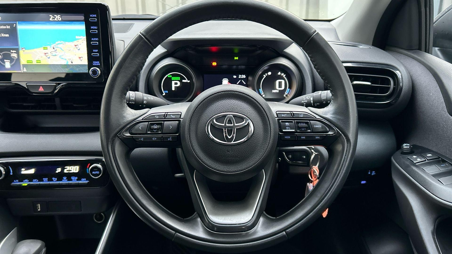 Toyota Yaris Image 14