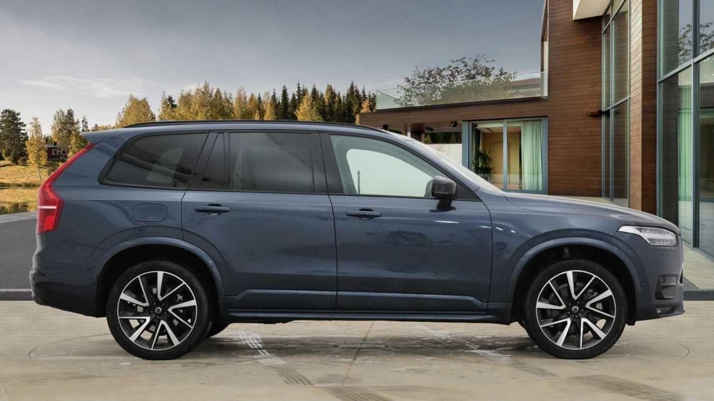 Volvo XC90 Image 2