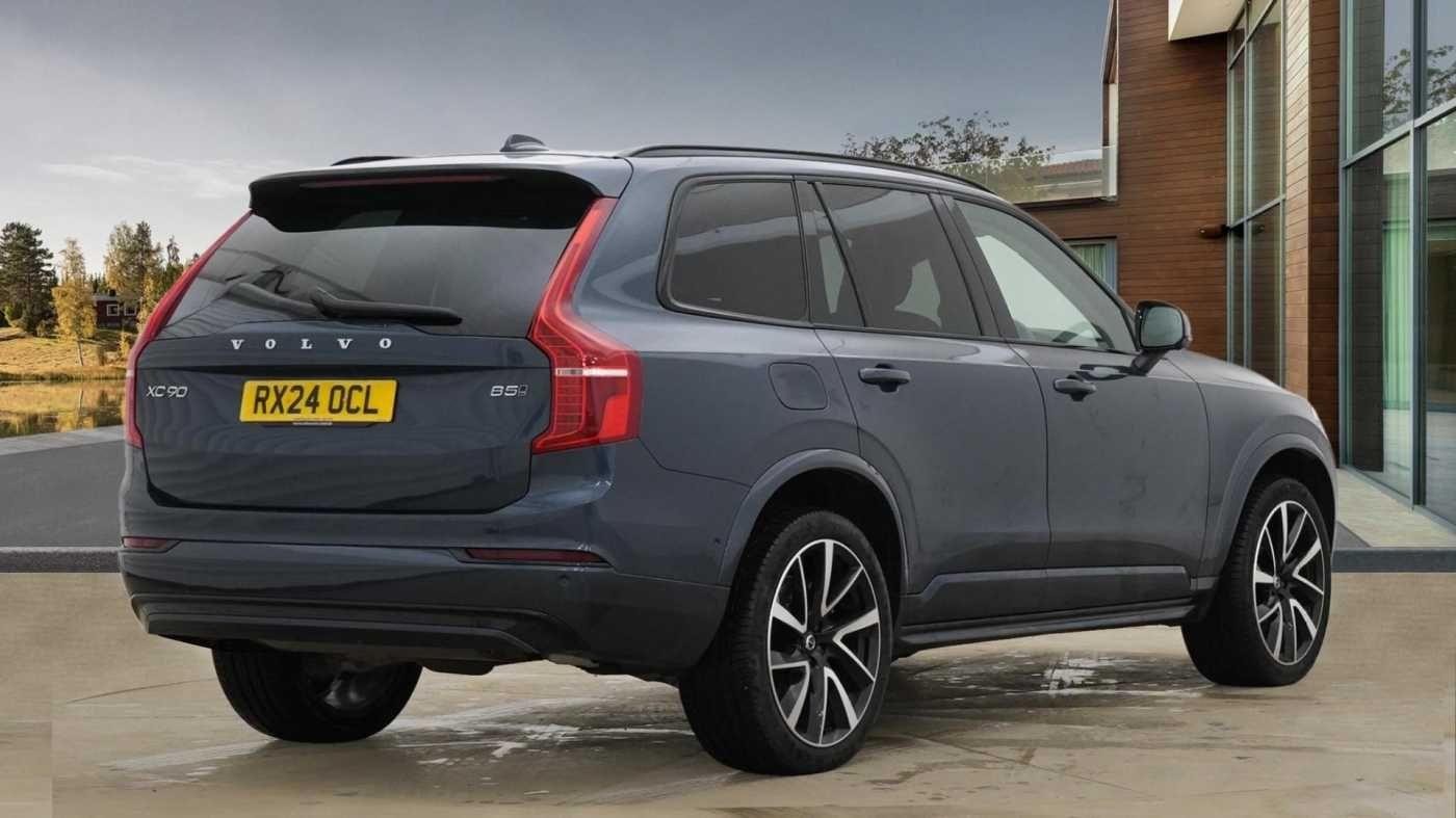 Volvo XC90 Image 3