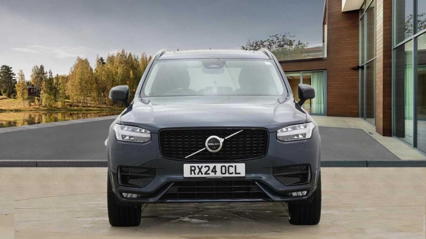 Volvo XC90 Image 8