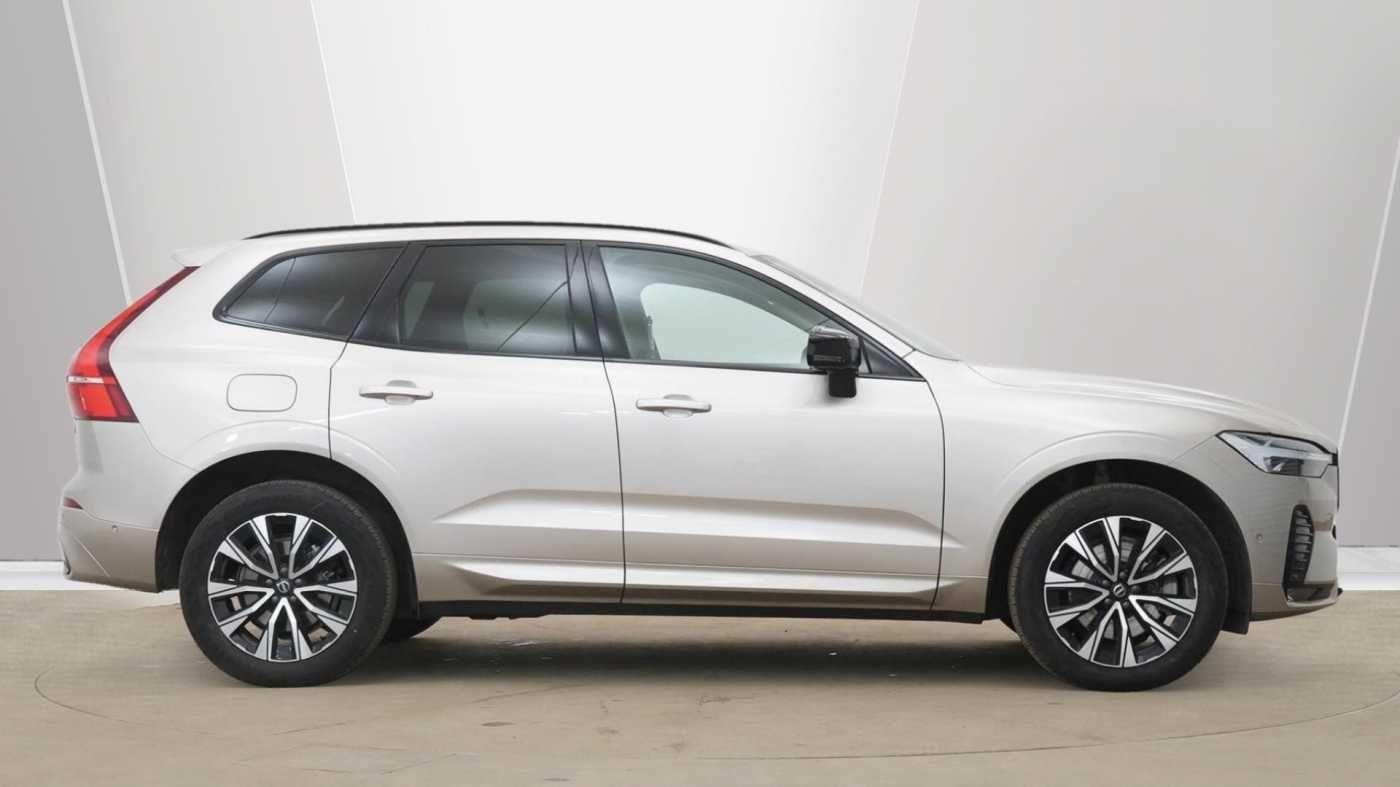 Volvo XC60 Image 2