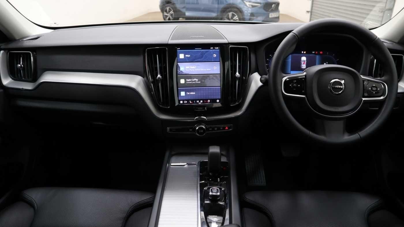 Volvo XC60 Image 8