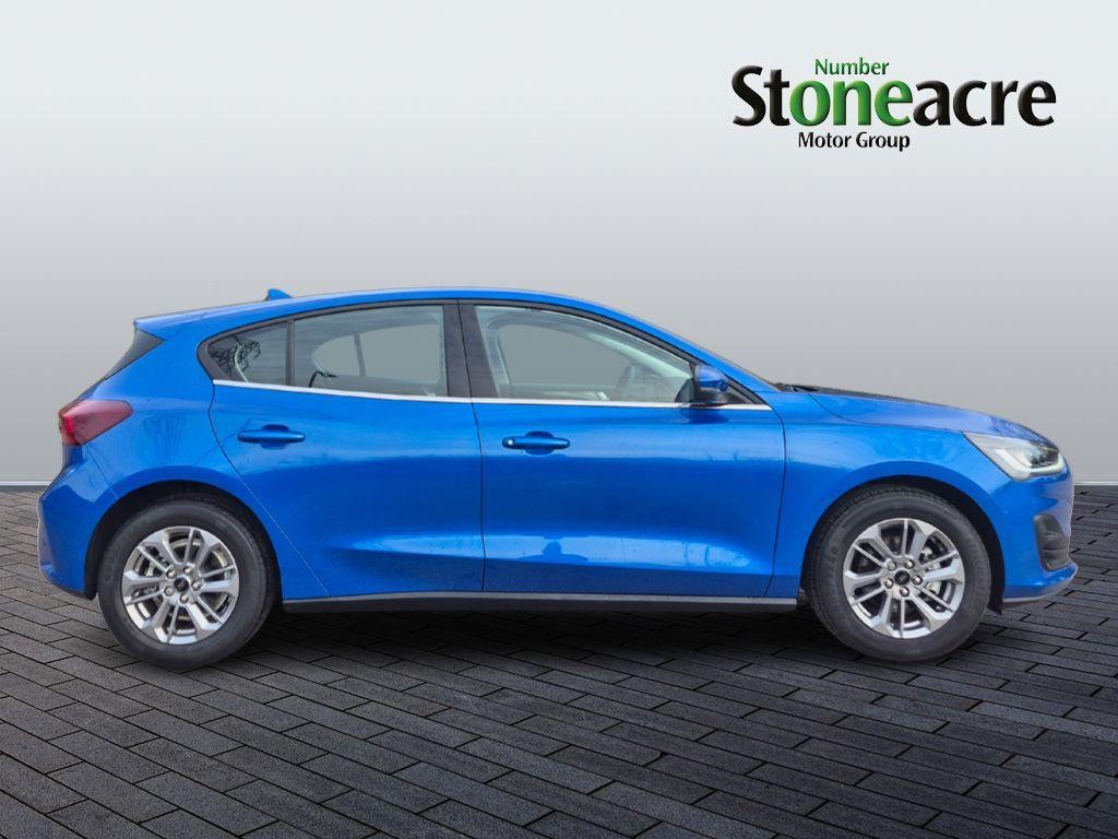 Ford Focus Image 2