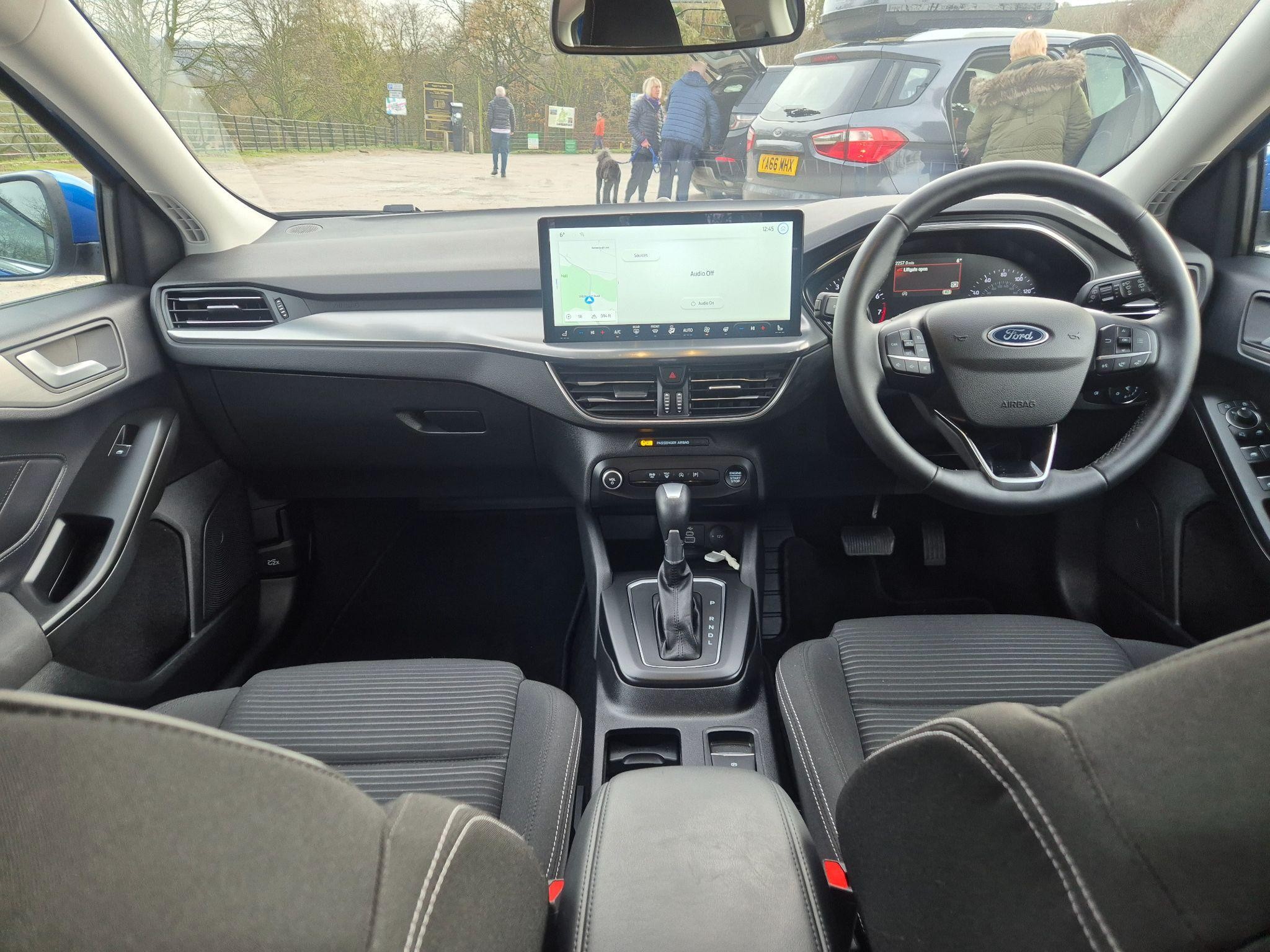 Ford Focus Image 15