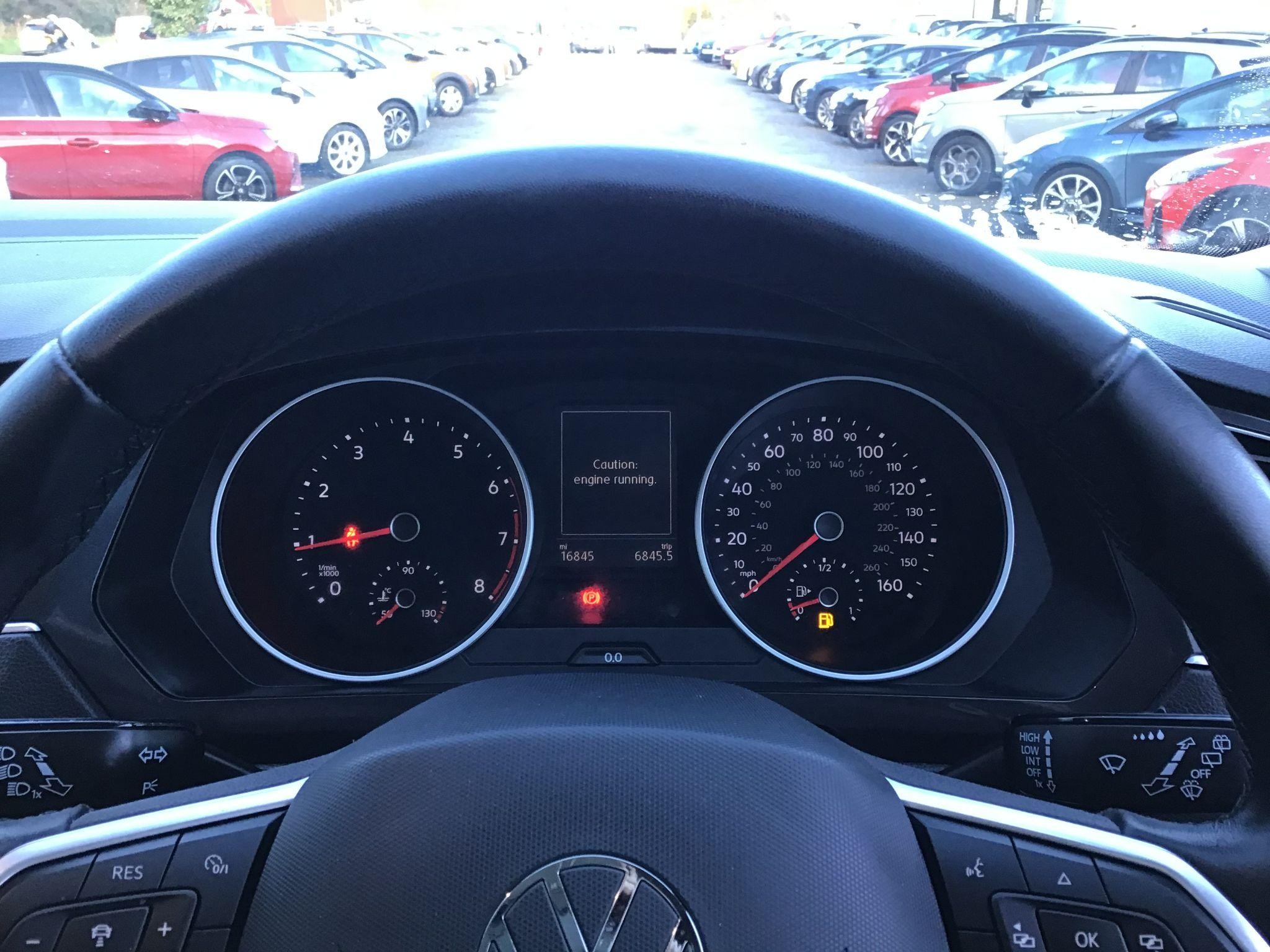 Volkswagen Tiguan Image 12