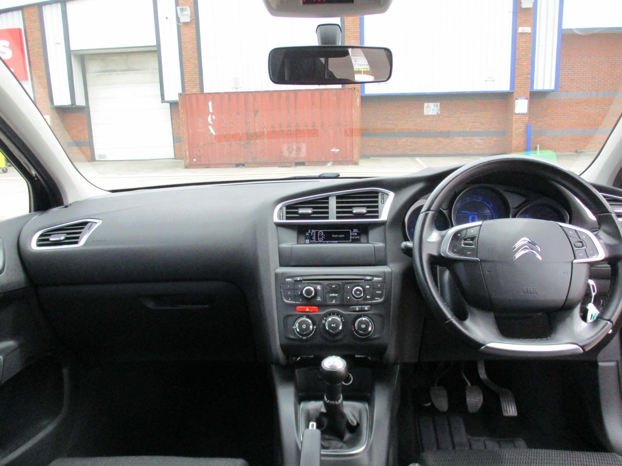 Citroen C4 Image 12