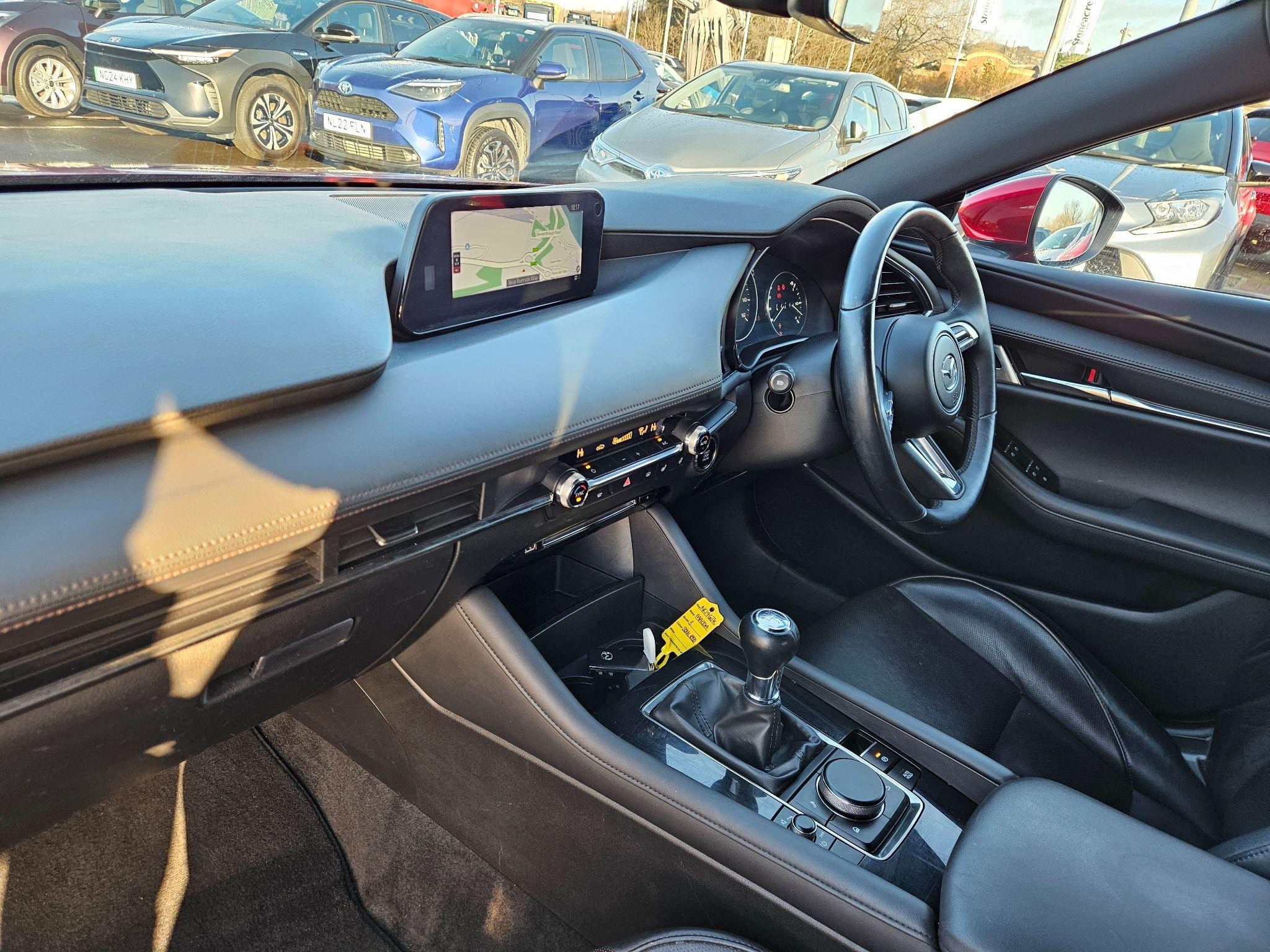 Mazda3 Image 12