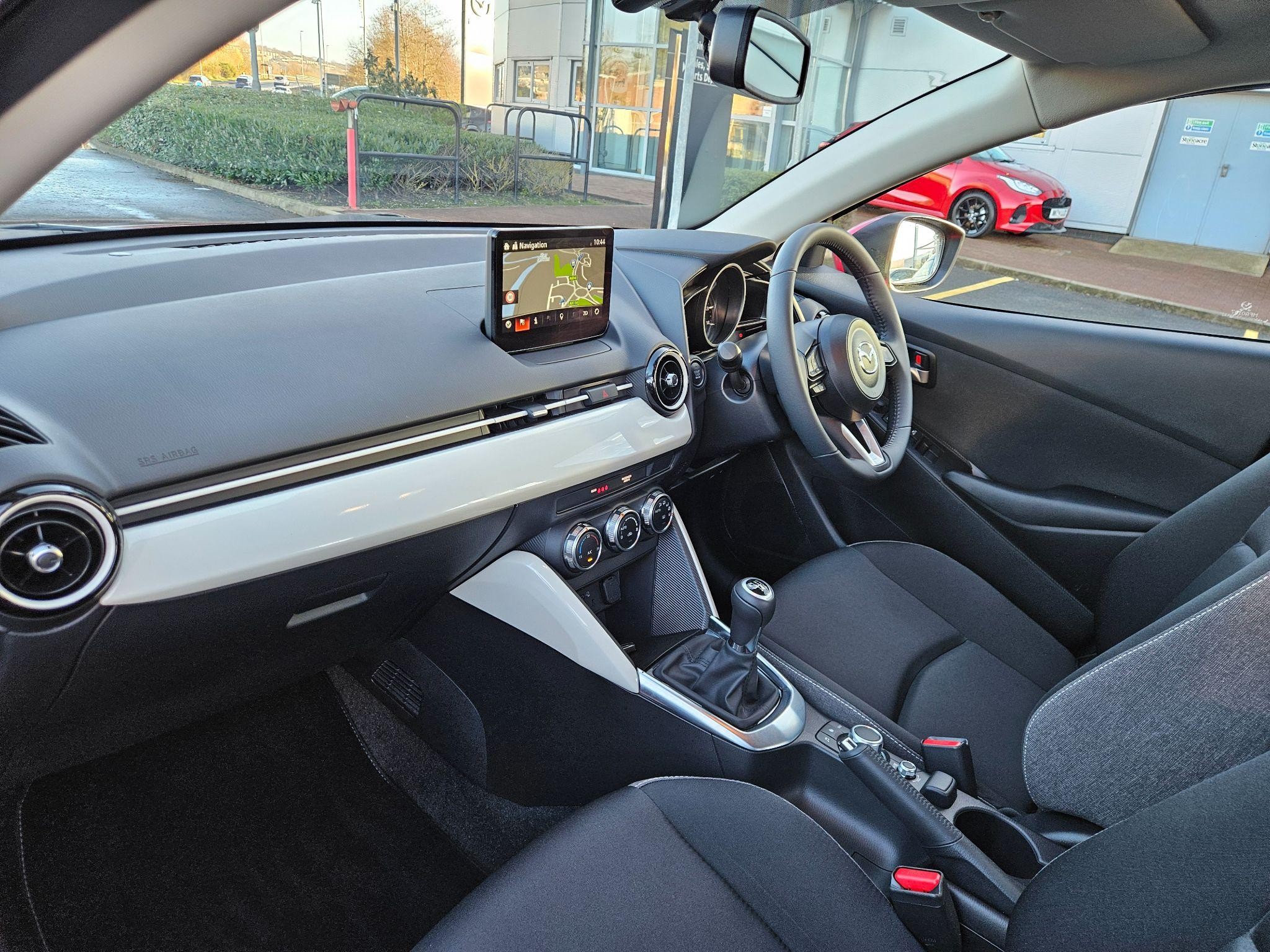 Mazda2 Image 13