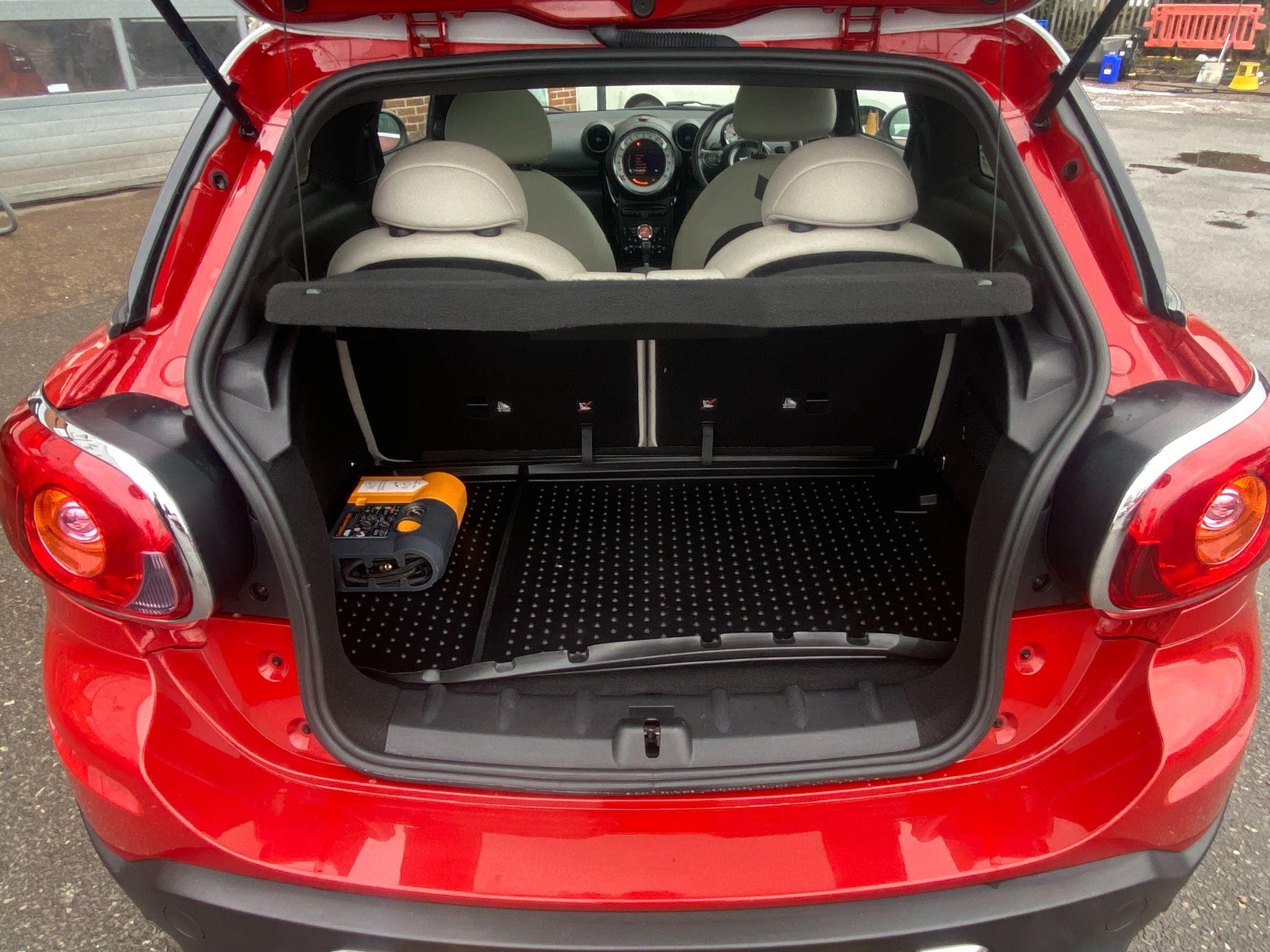 MINI Paceman Image 10