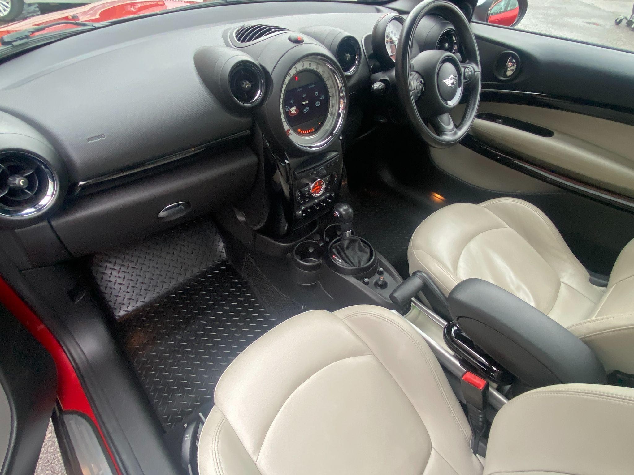 MINI Paceman Image 18