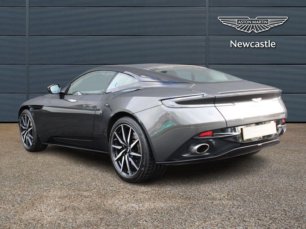 Aston Martin DB11 Image 2