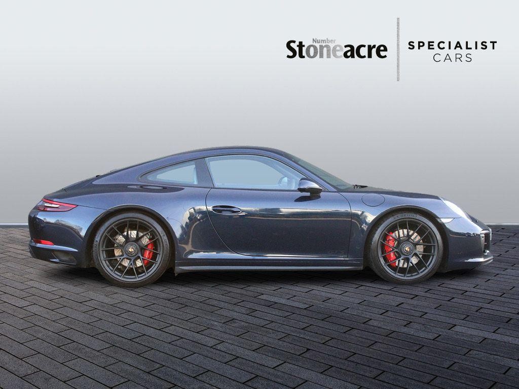 Porsche 911 Image 2