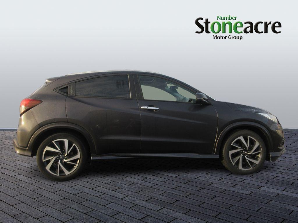 Honda HR-V Image 2