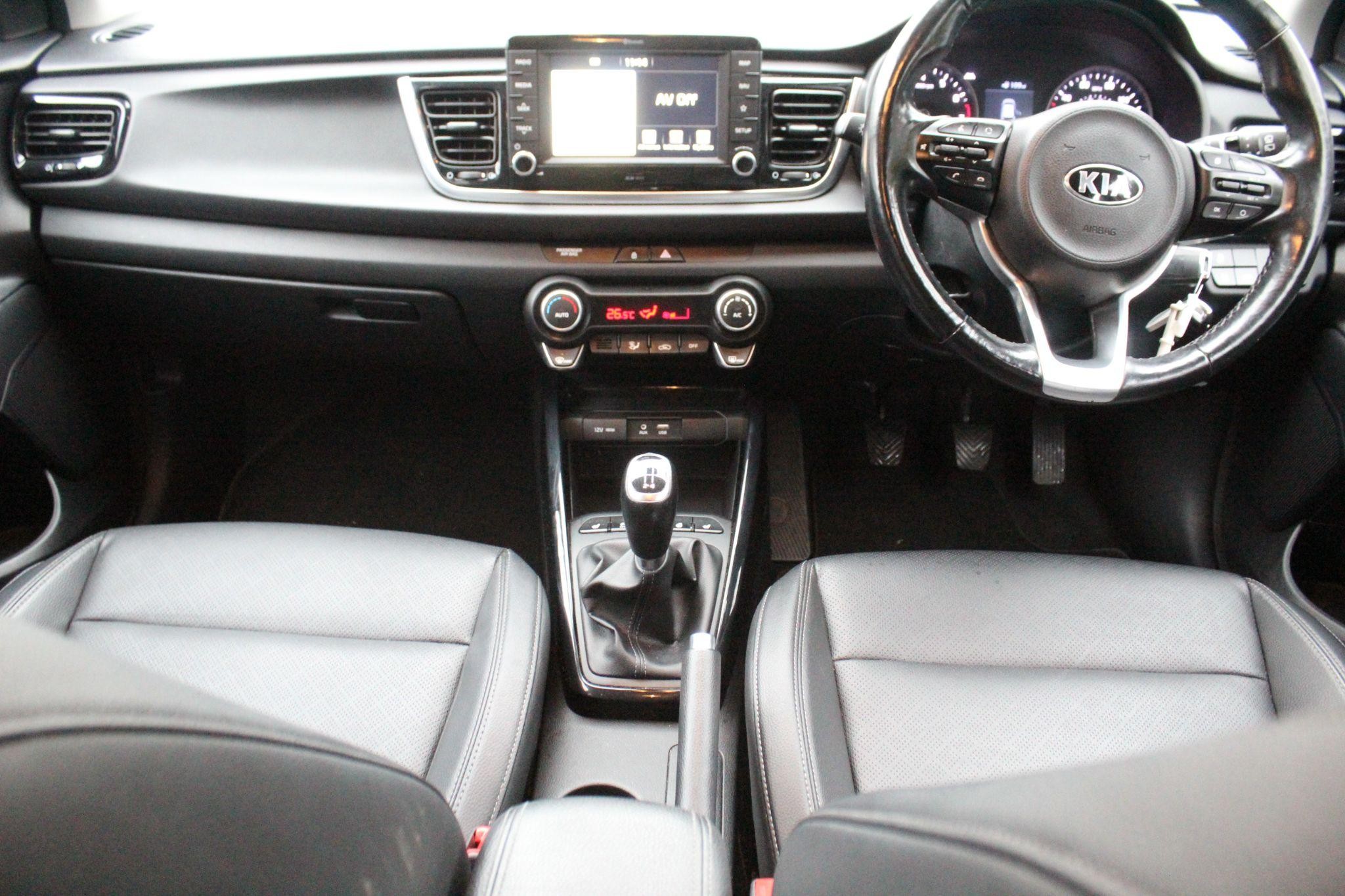 Kia Rio Image 14