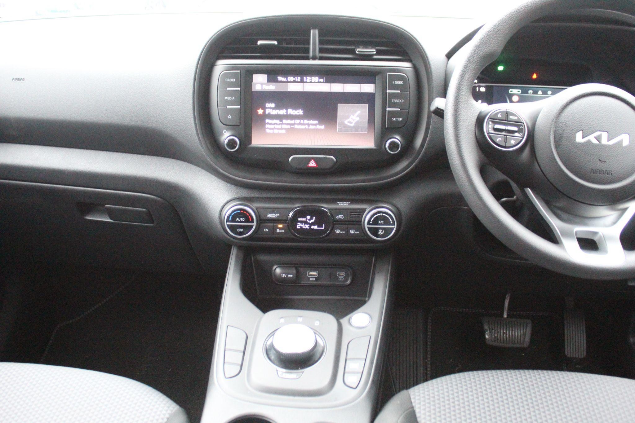 Kia Soul Image 20