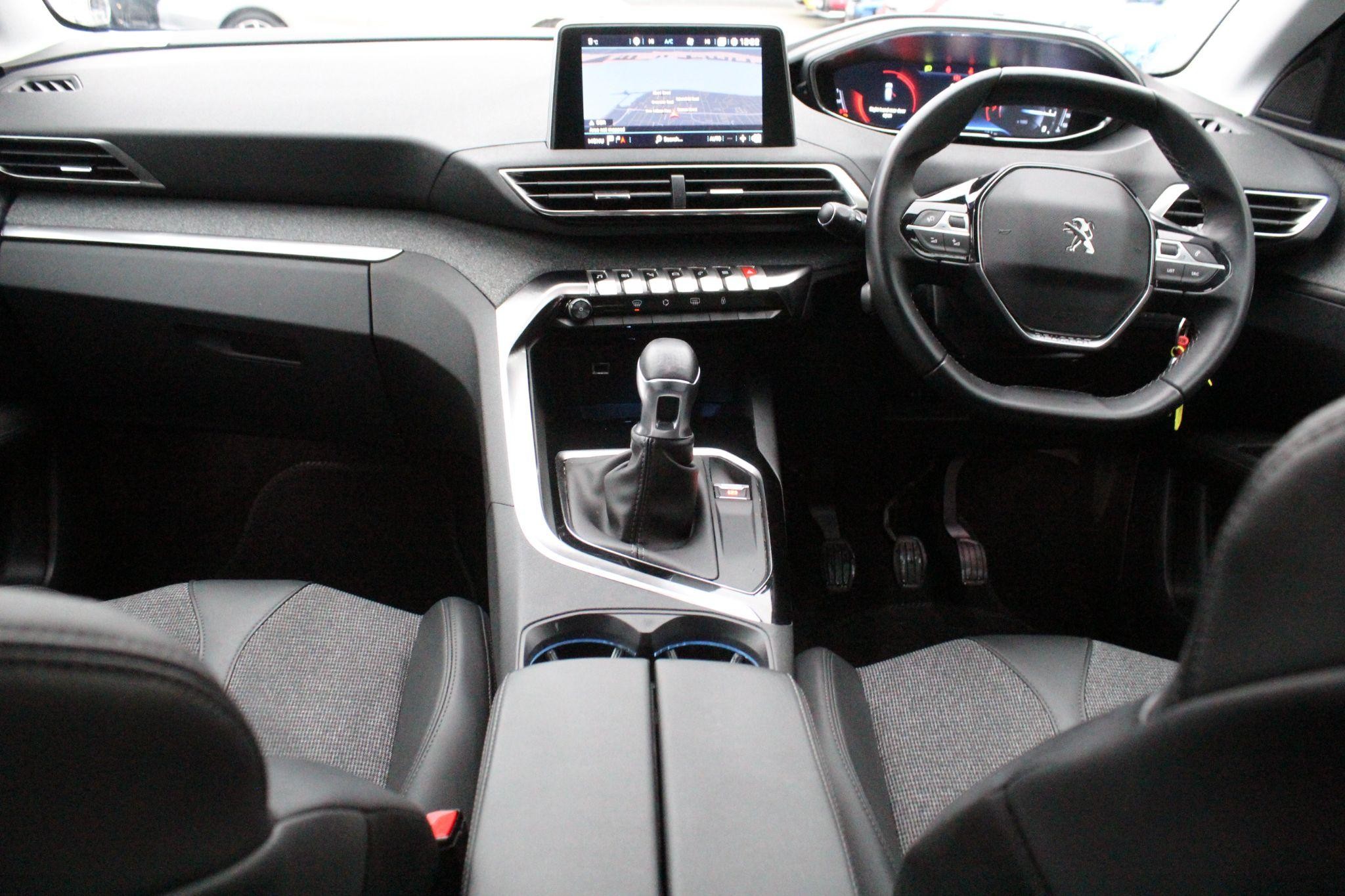 Peugeot 3008 Image 14