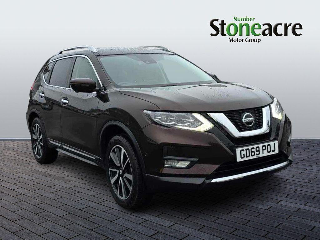 Nissan X-Trail Image 1