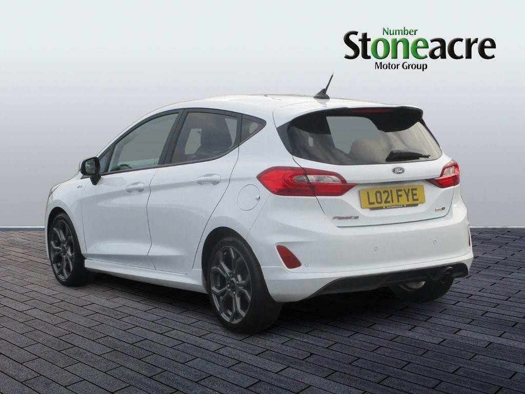 Ford Fiesta Image 5