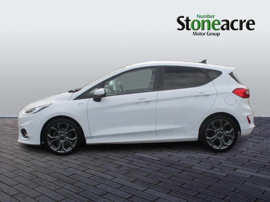 Ford Fiesta Image 6