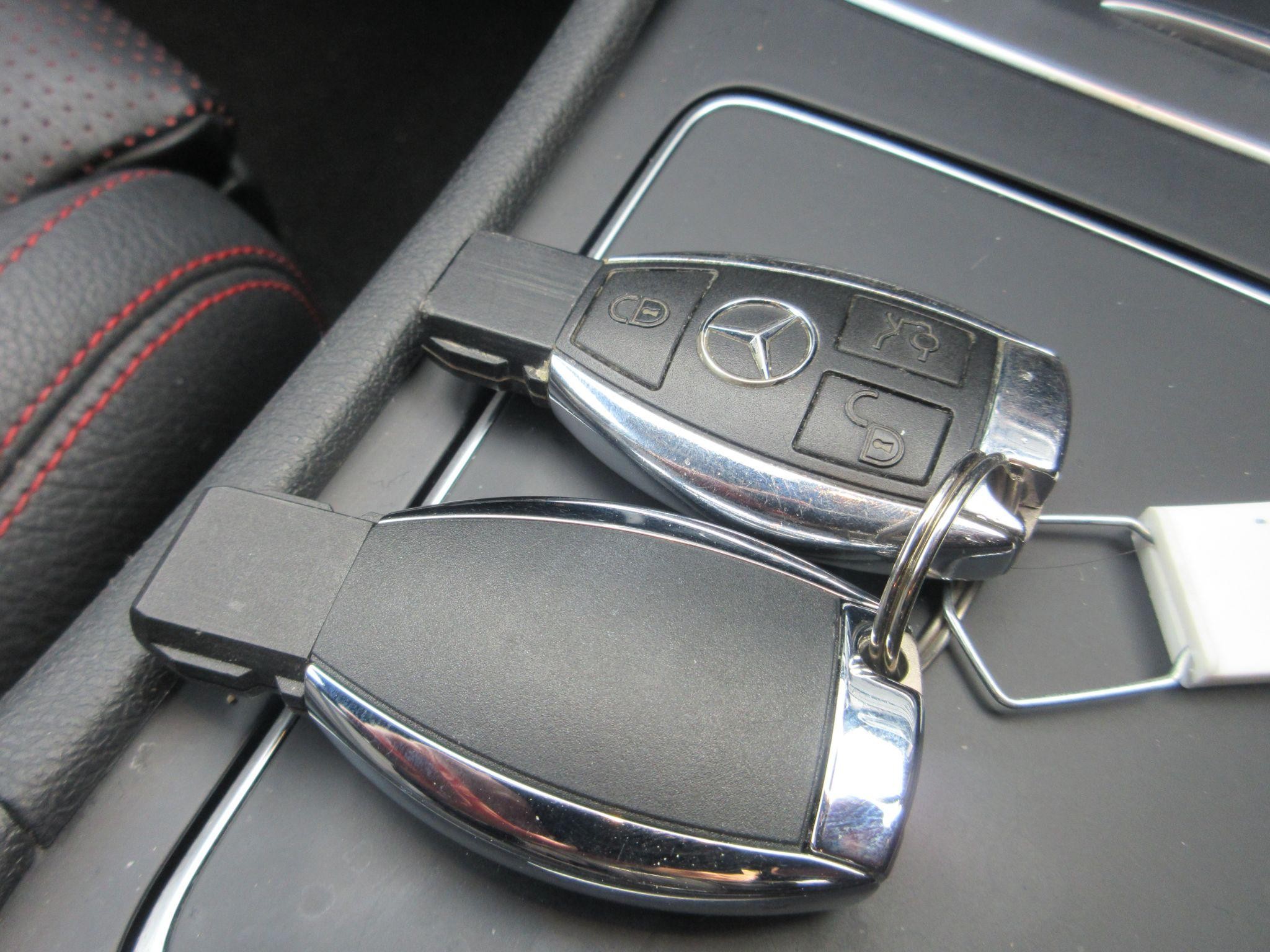 Mercedes-Benz CLA Image 17