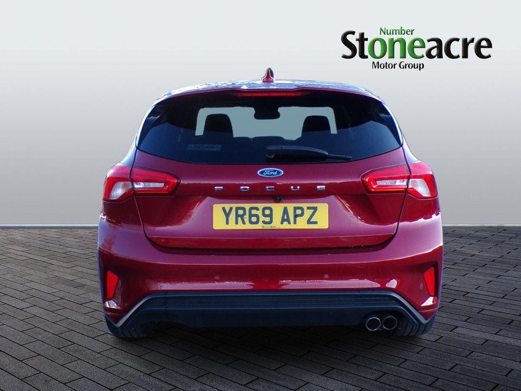 Ford Focus Image 4