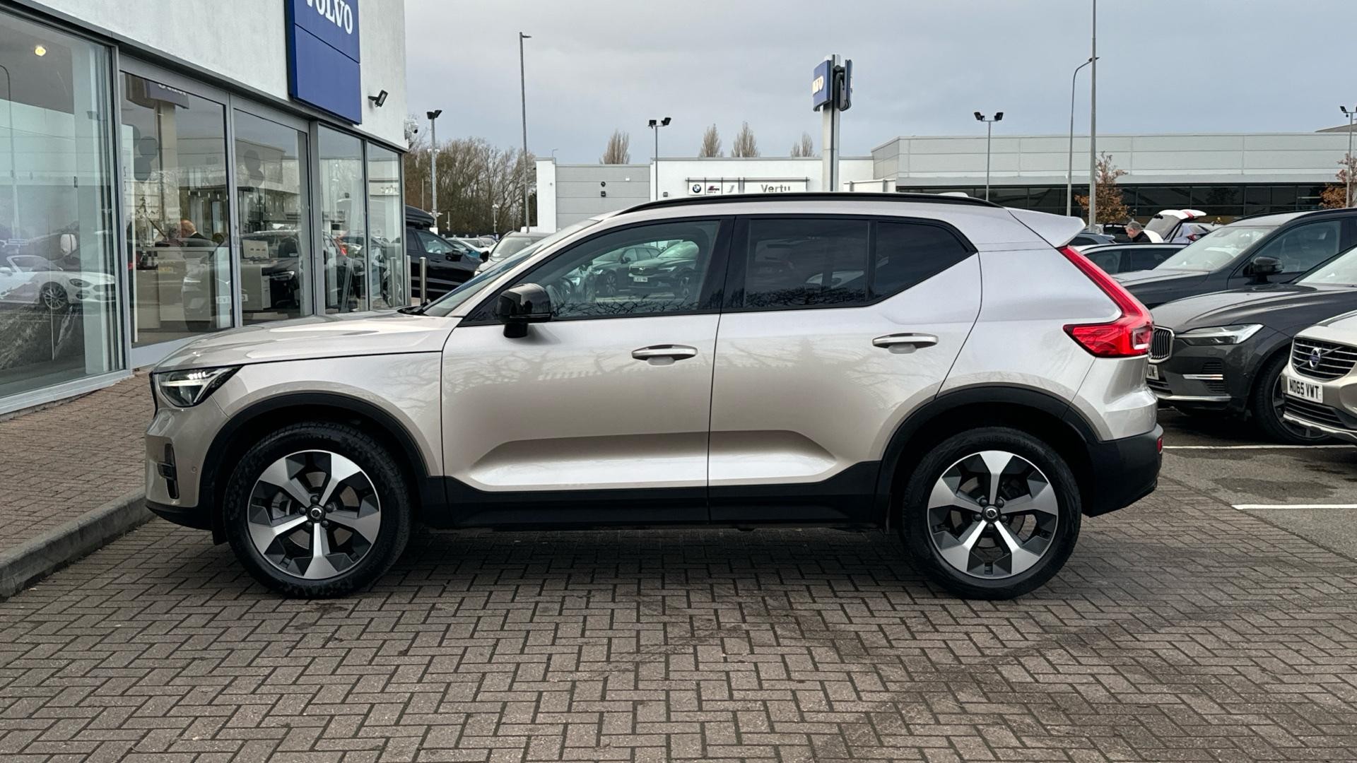 Volvo XC40 Image 8