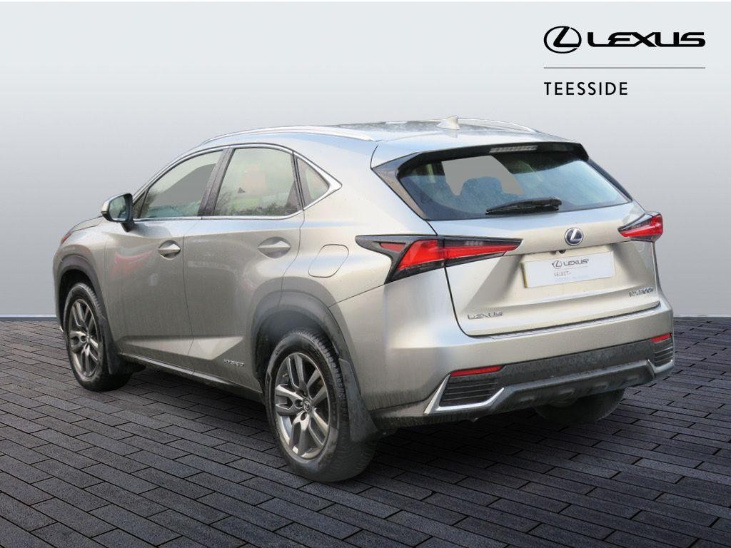 Lexus NX Image 7