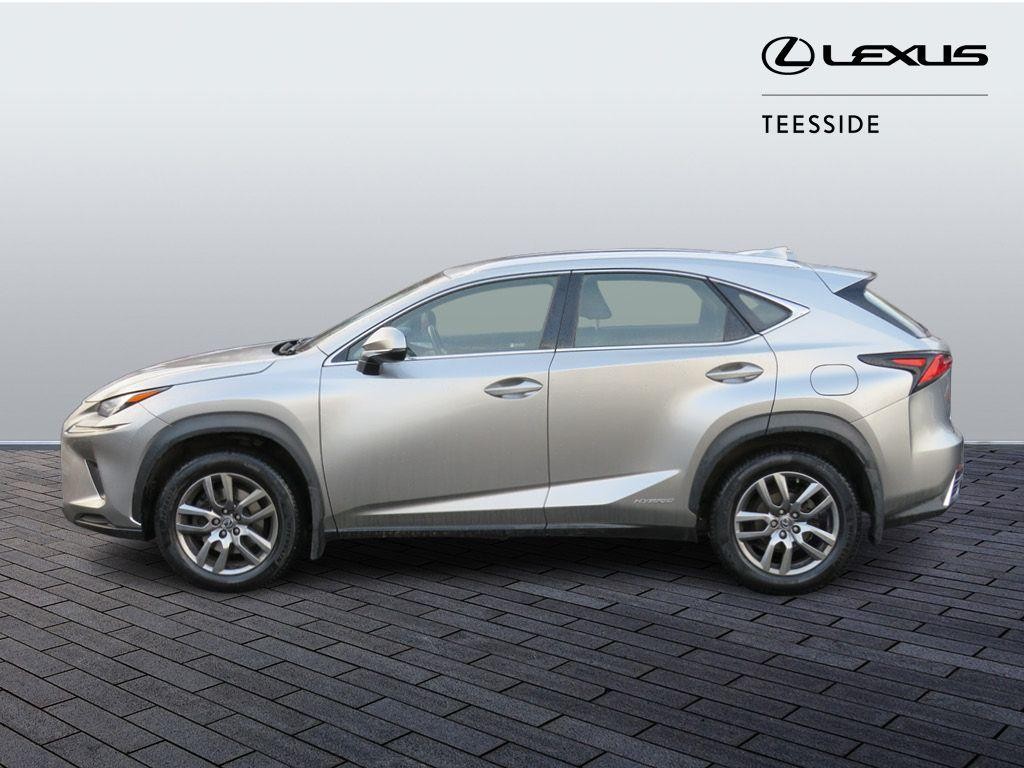 Lexus NX Image 8