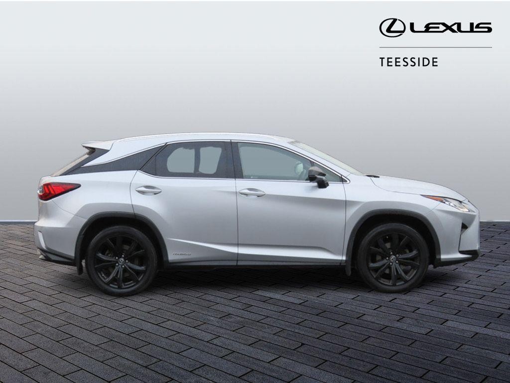 Lexus RX Image 4