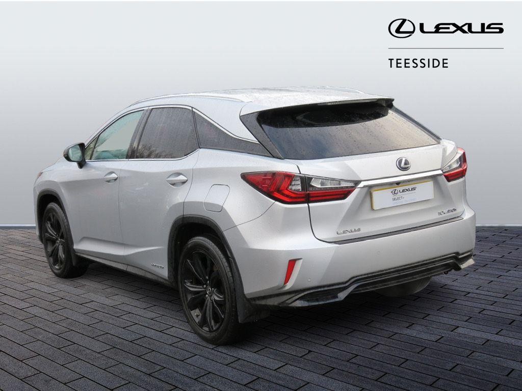 Lexus RX Image 7