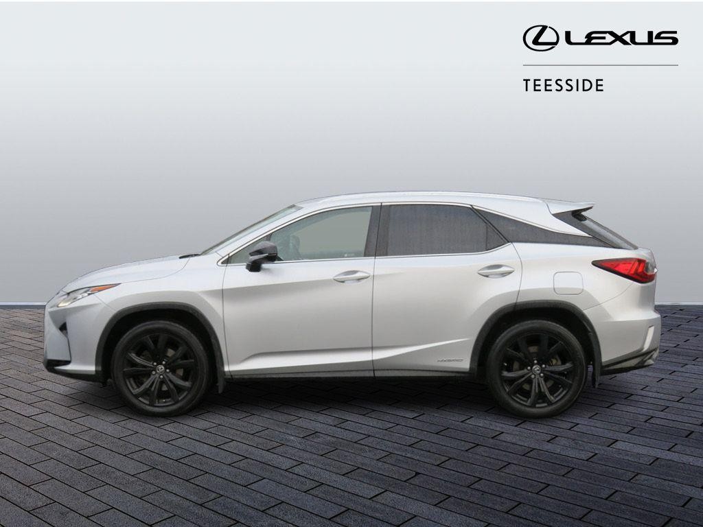 Lexus RX Image 8