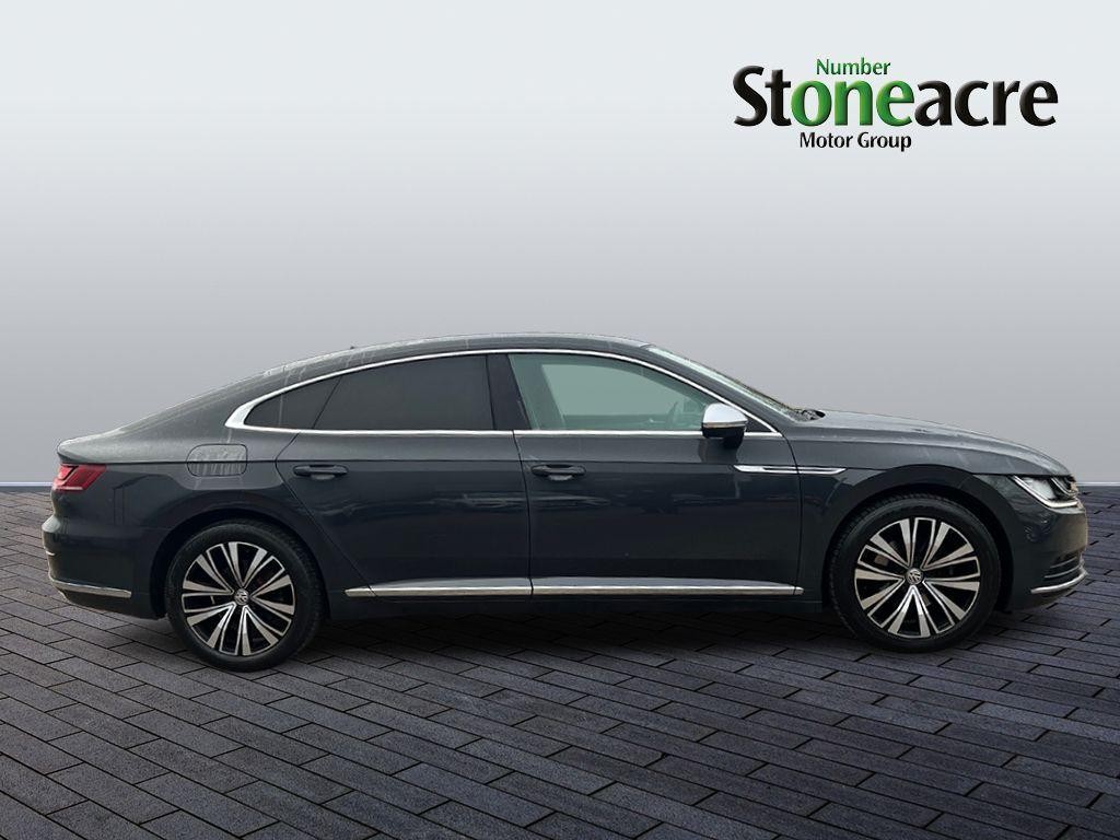 Volkswagen Arteon Image 2