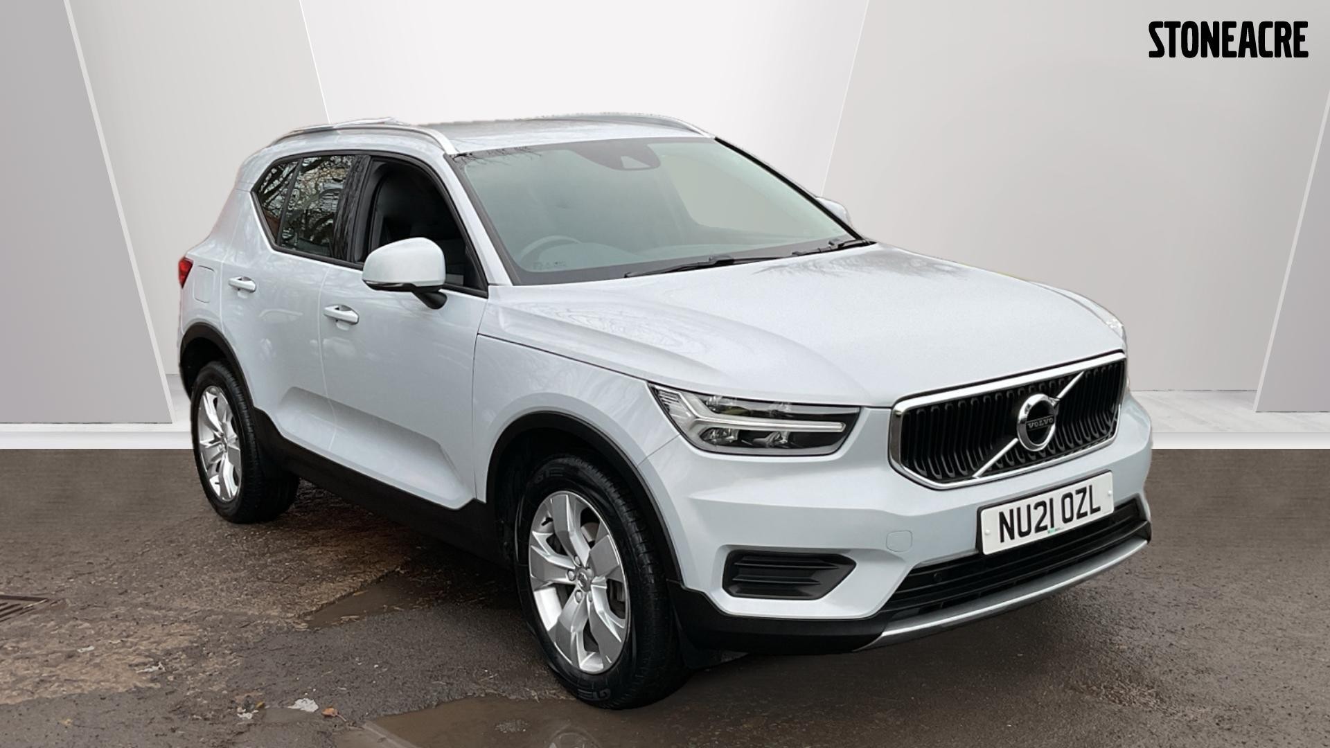 Volvo XC40 Image 1