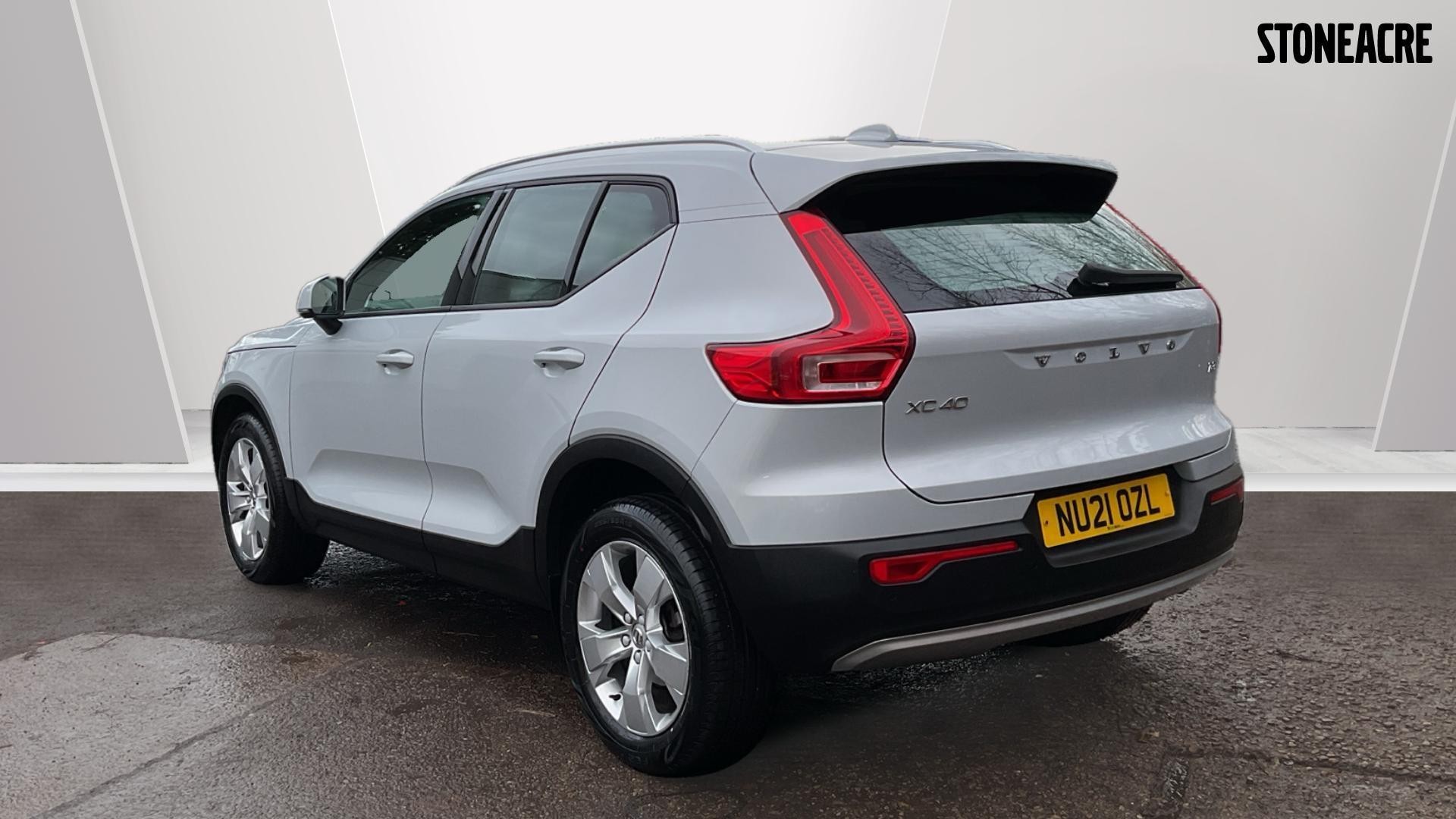 Volvo XC40 Image 2