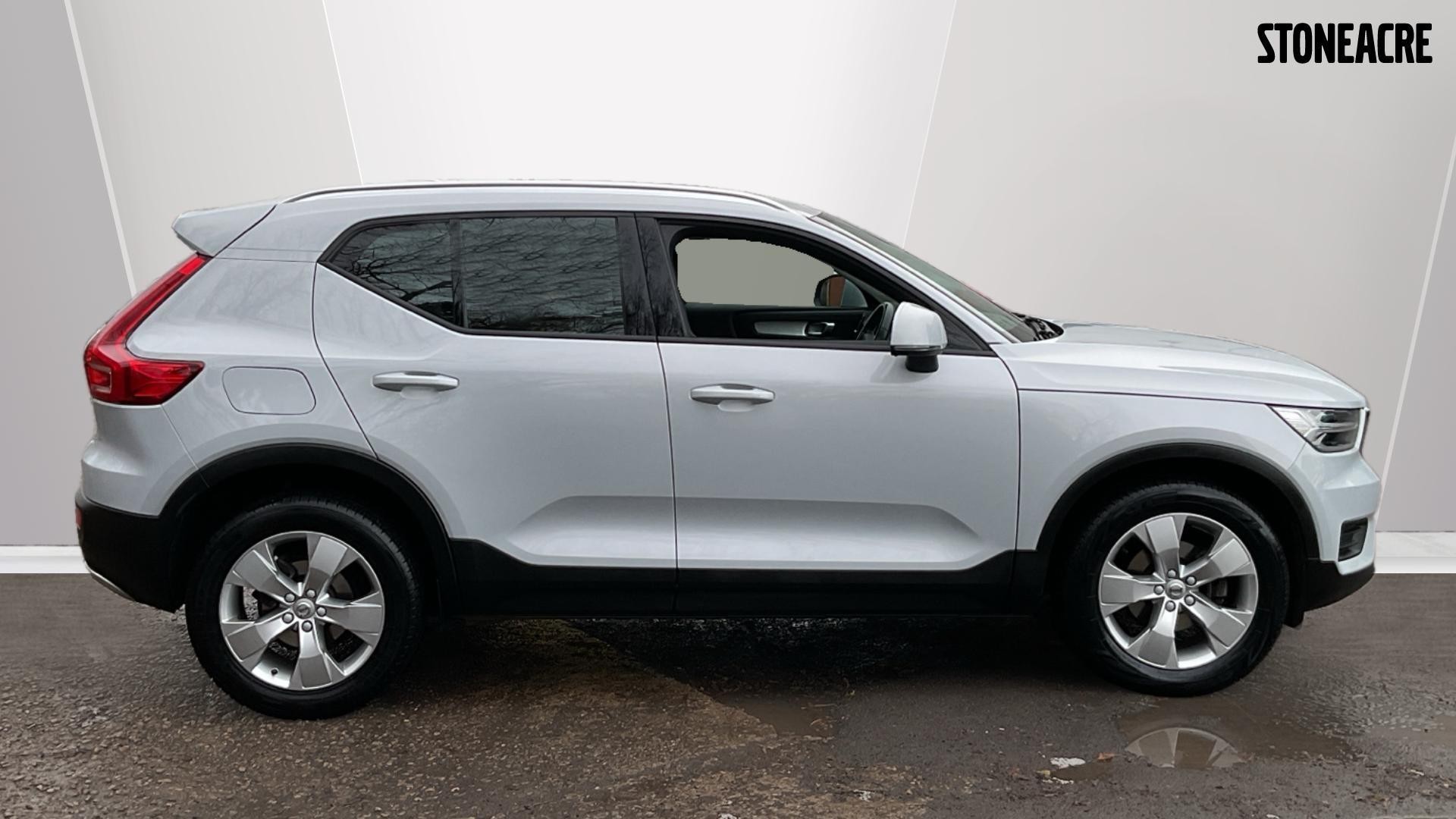 Volvo XC40 Image 3