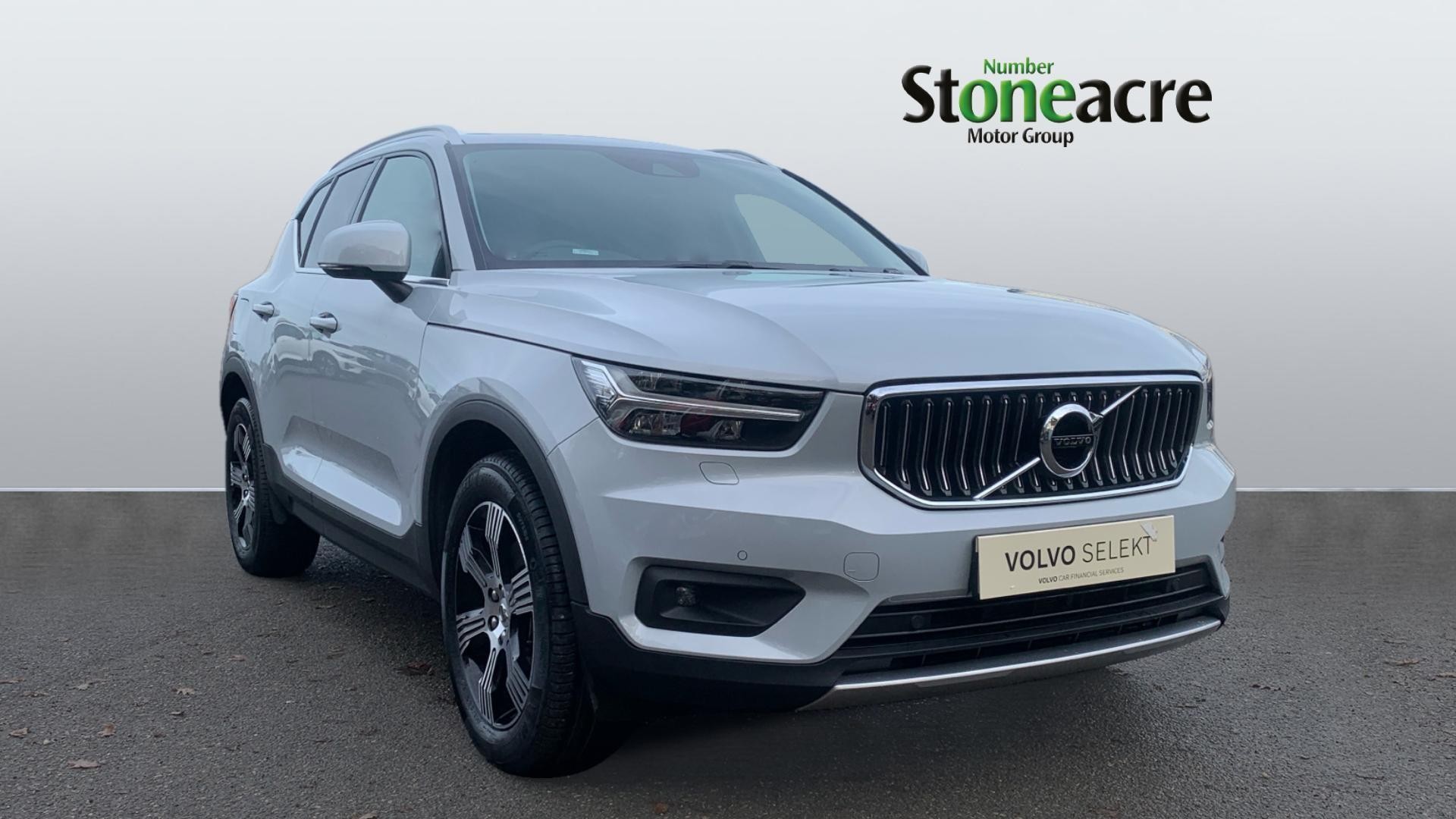 Volvo XC40 Image 1