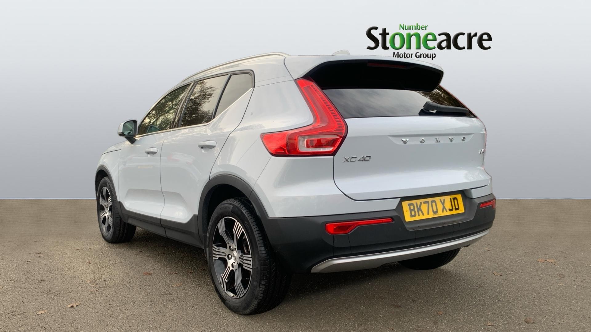 Volvo XC40 Image 2