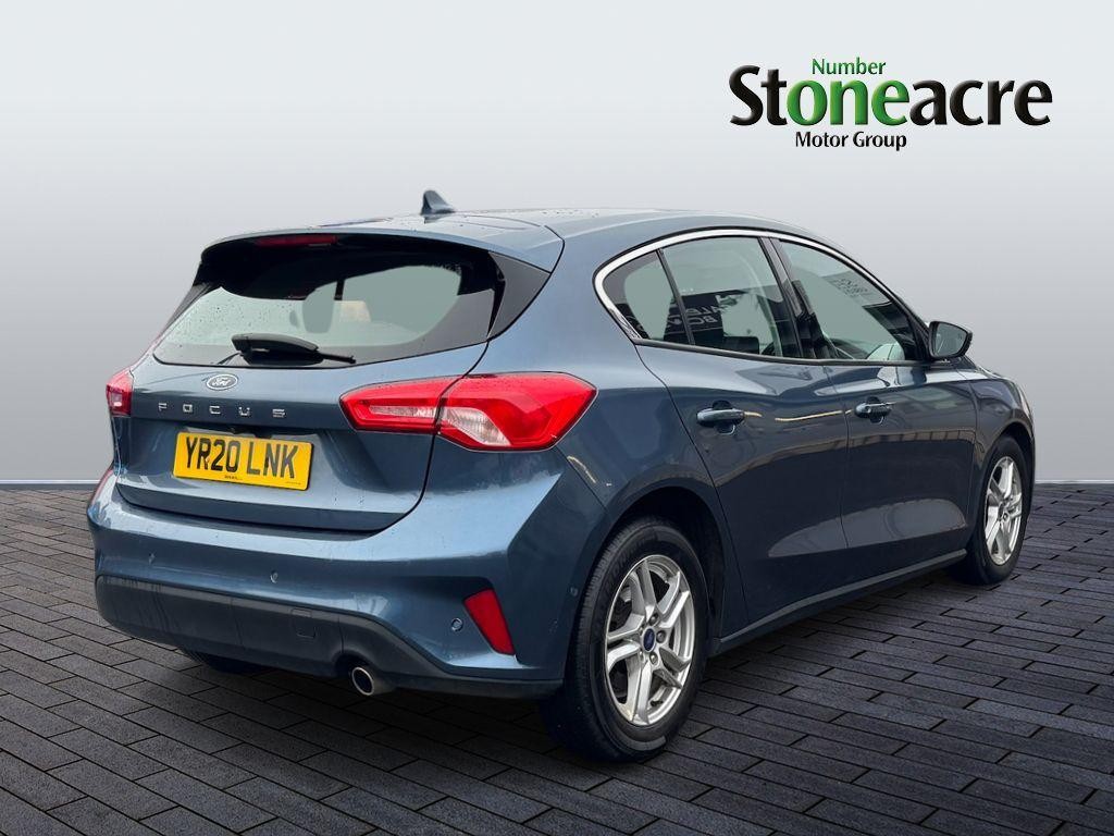 Ford Focus Image 8