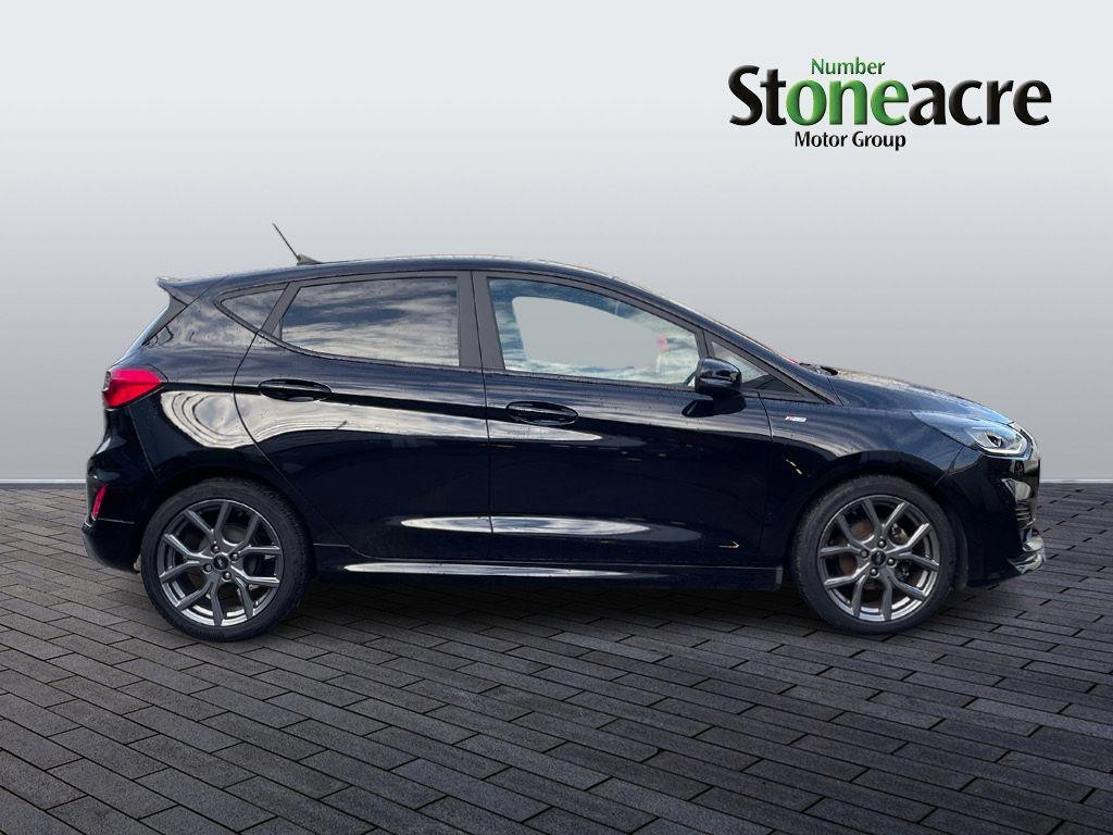 Ford Fiesta Image 2