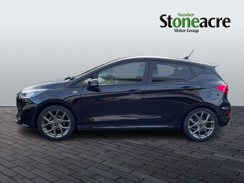 Ford Fiesta Image 6