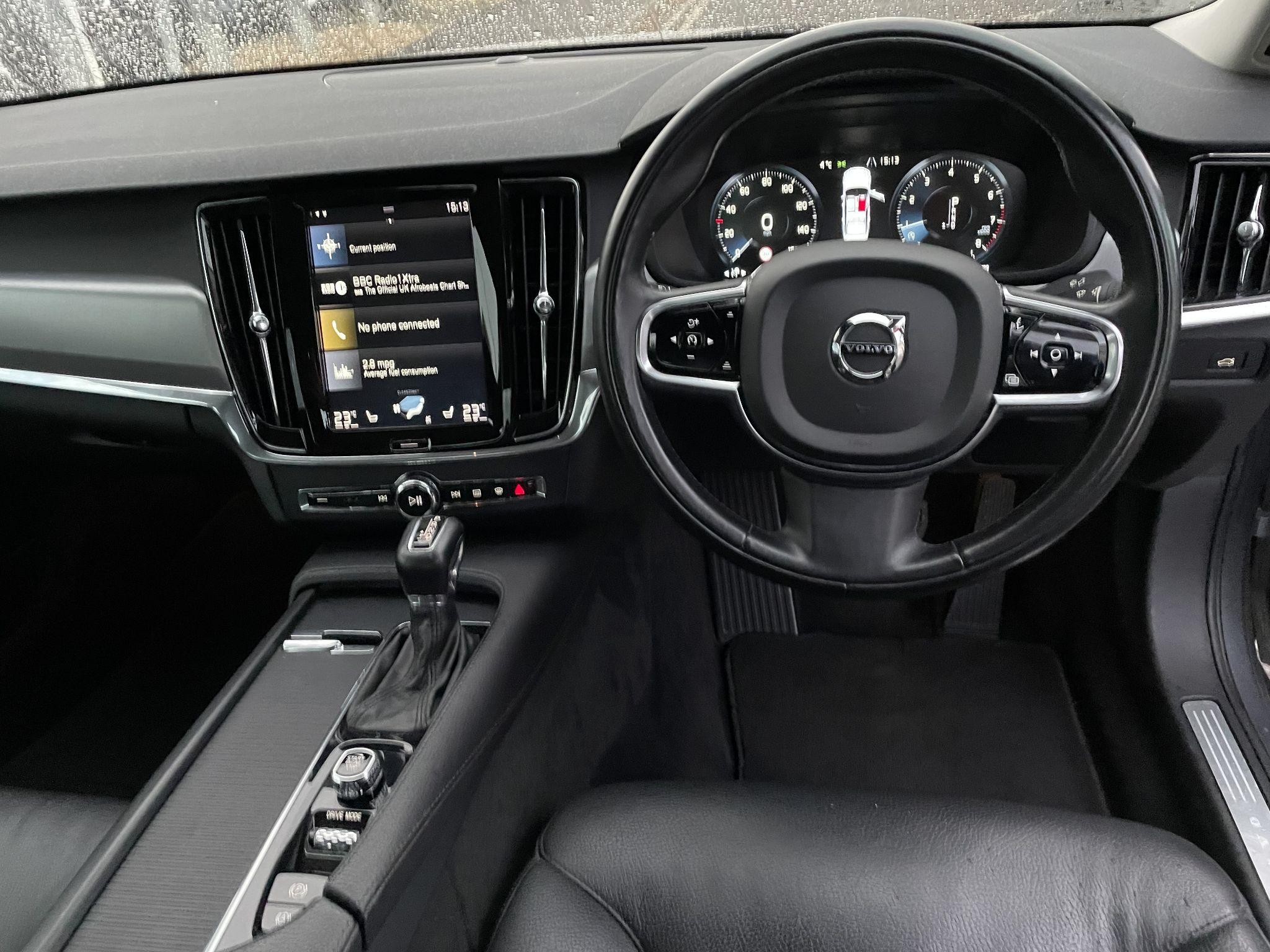 Volvo S90 Image 17