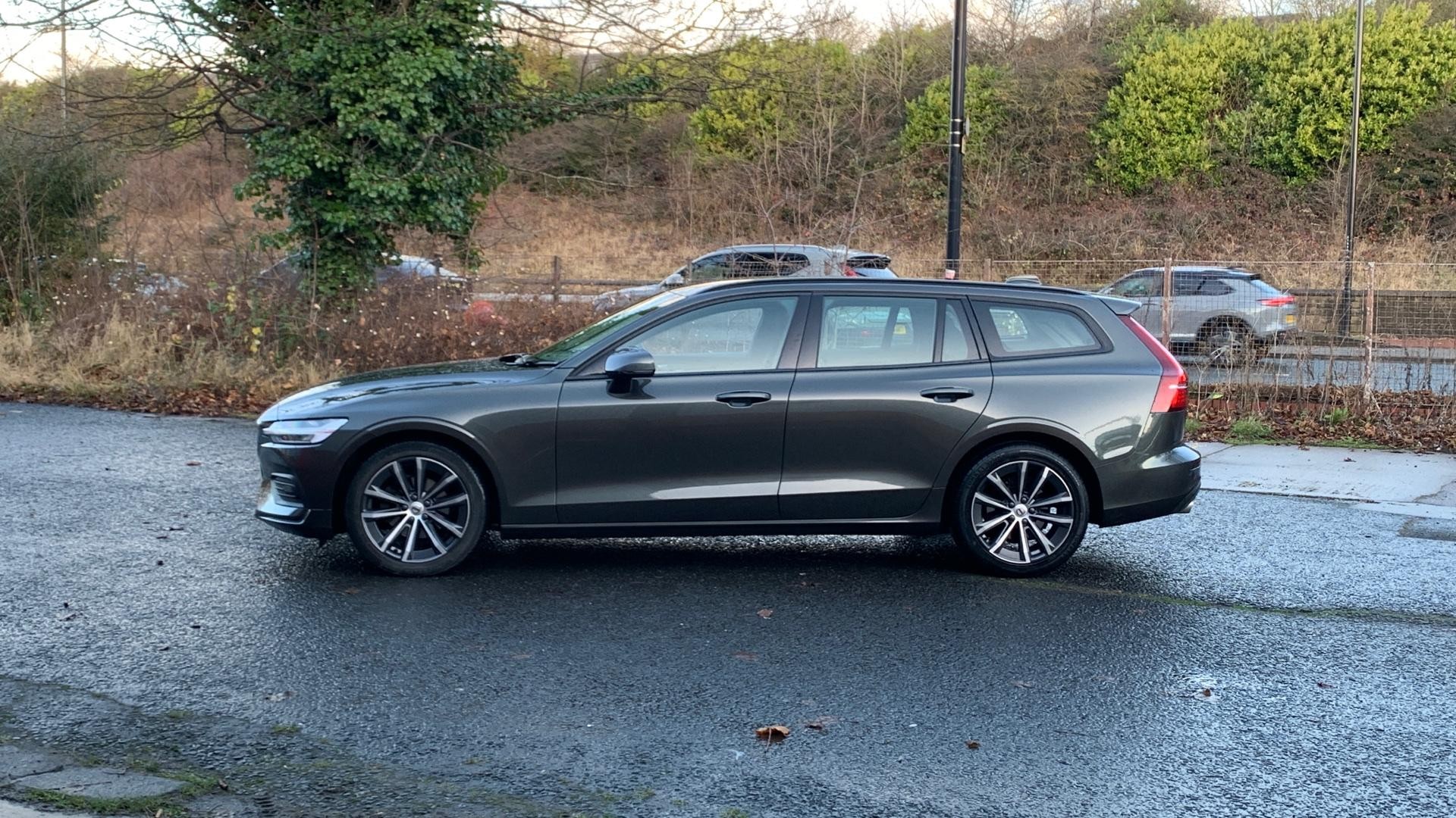 Volvo V60 Image 8