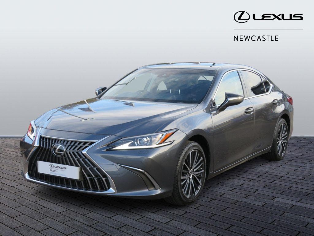 Lexus ES Image 9