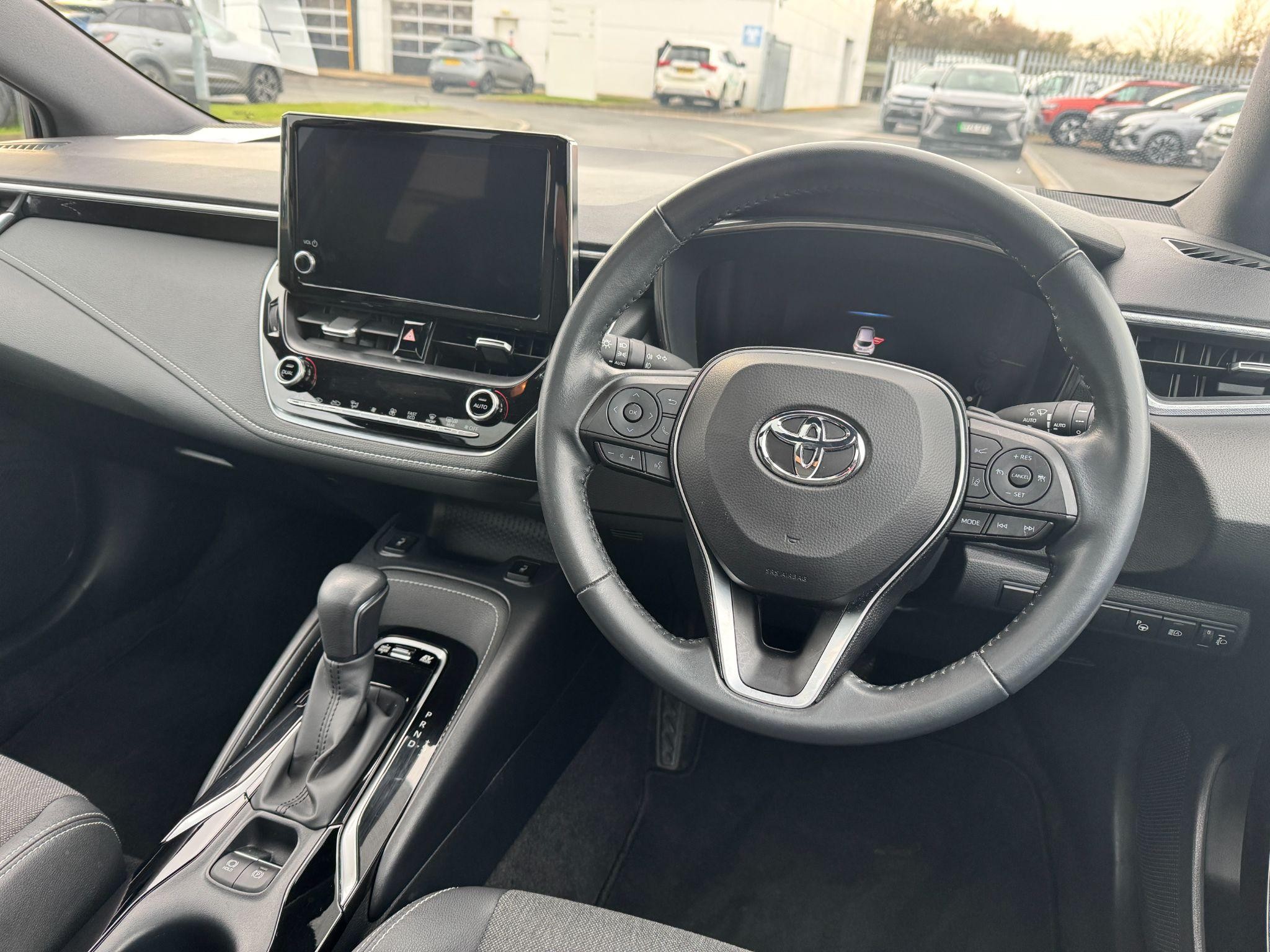 Toyota Corolla Image 18