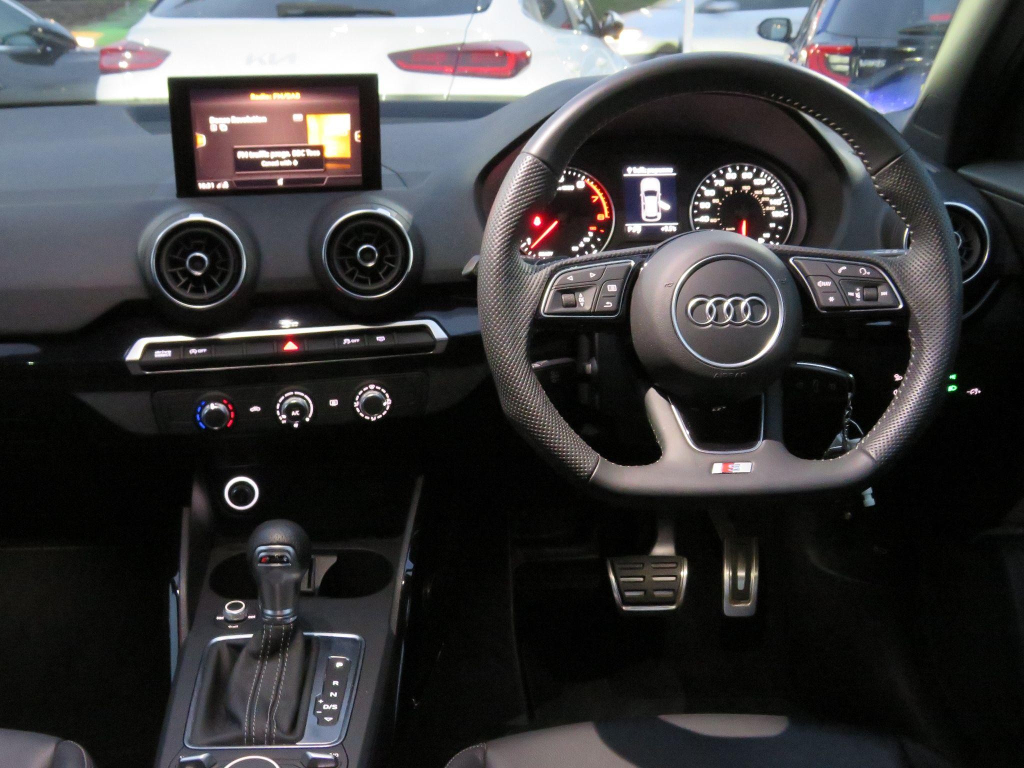 Audi Q2 Image 13