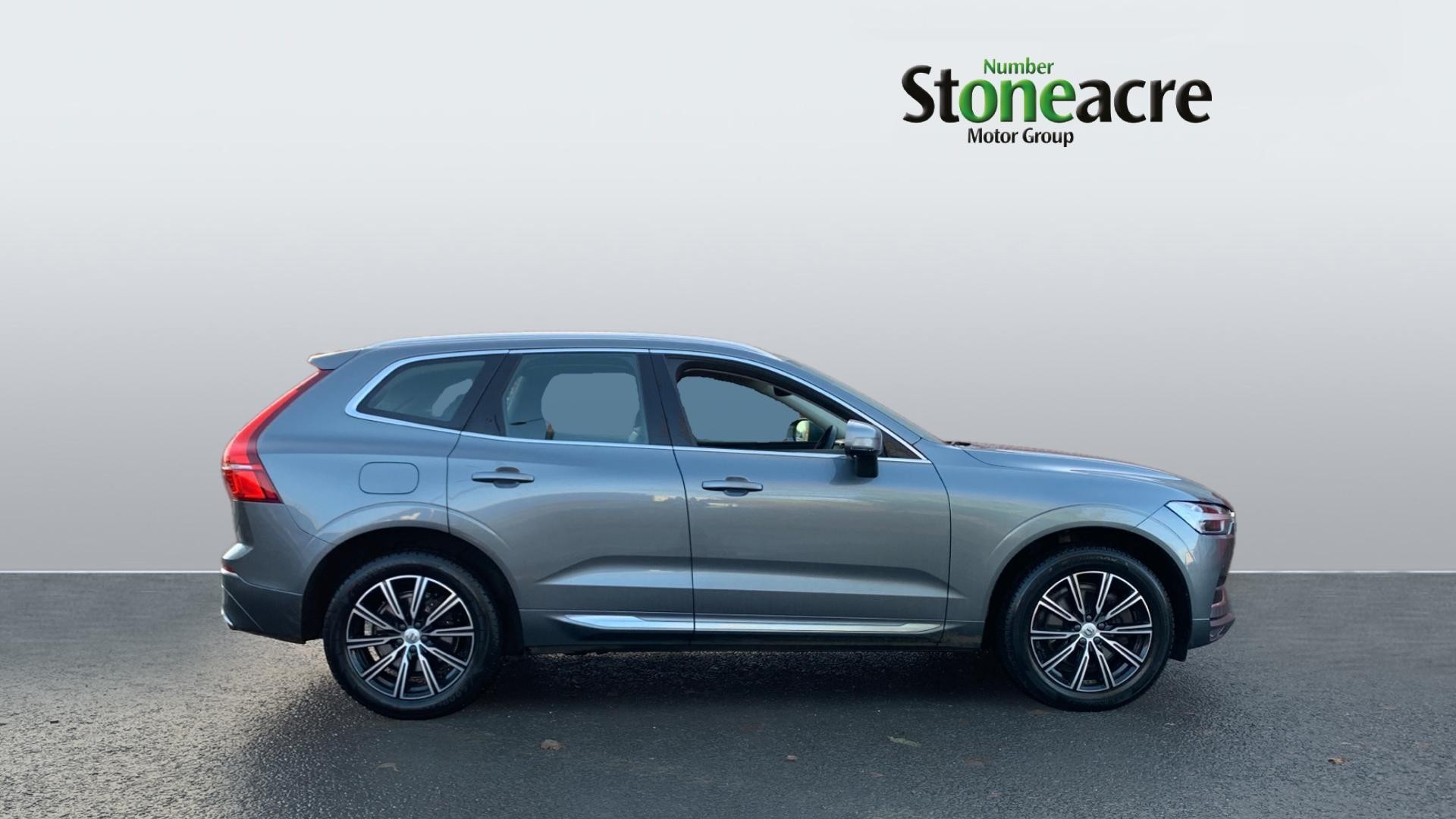 Volvo XC60 Image 3