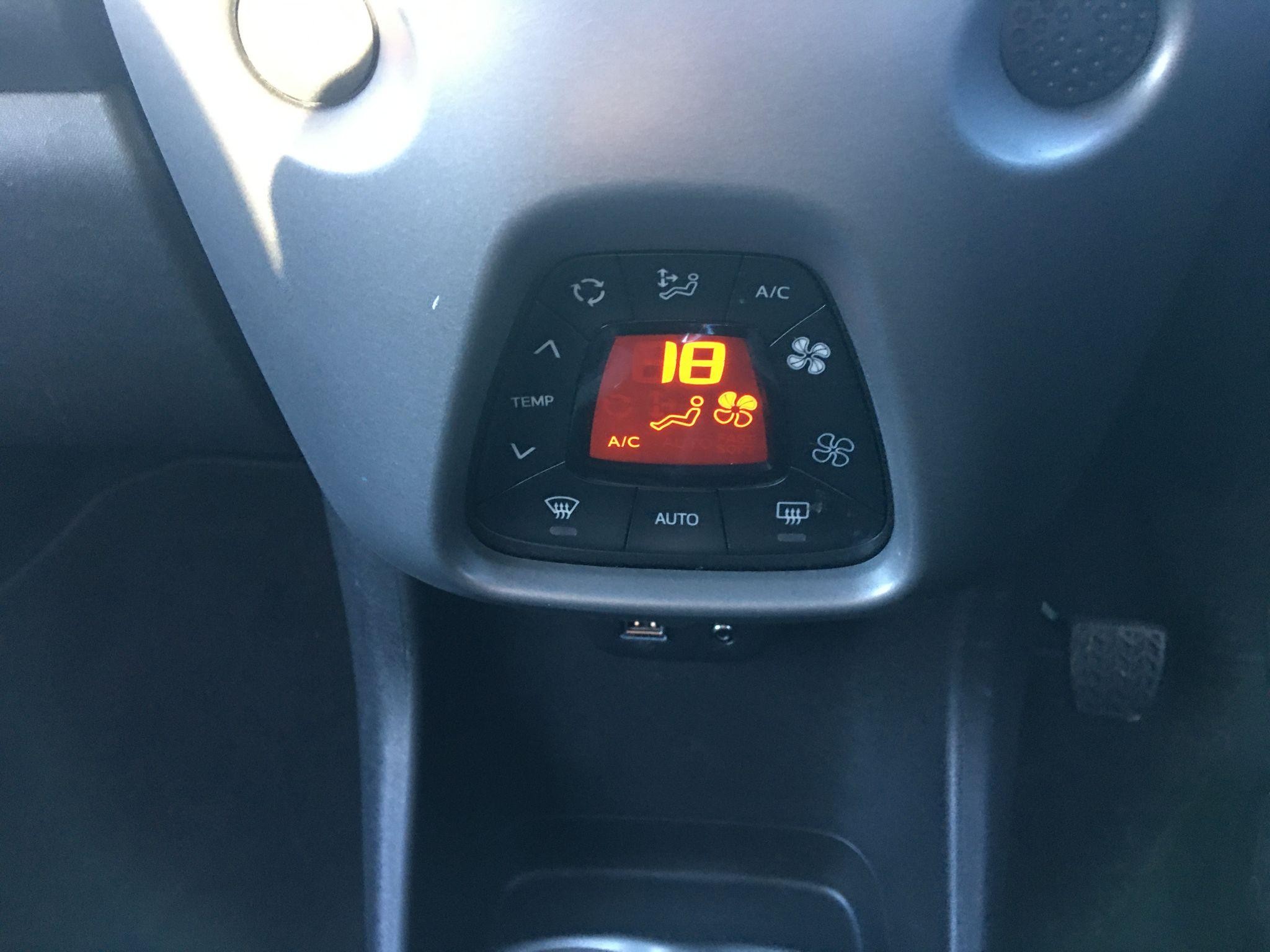 Toyota Aygo Image 35